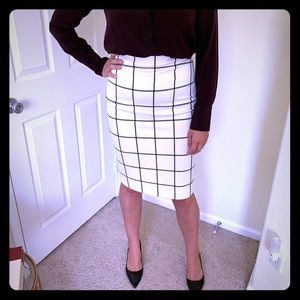 Express Pencil Skirt - Size 4 - EUC